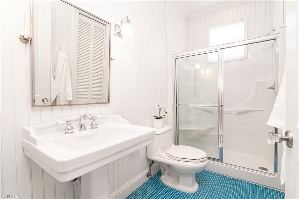 362 2nd Avenue North Naples, FL 34102 - Photo 33 of 38 Upstairs main house guest bath