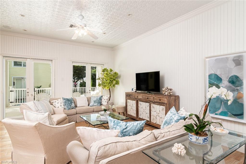 362 2nd Avenue North Naples, FL 34102 - Photo 9 of 38