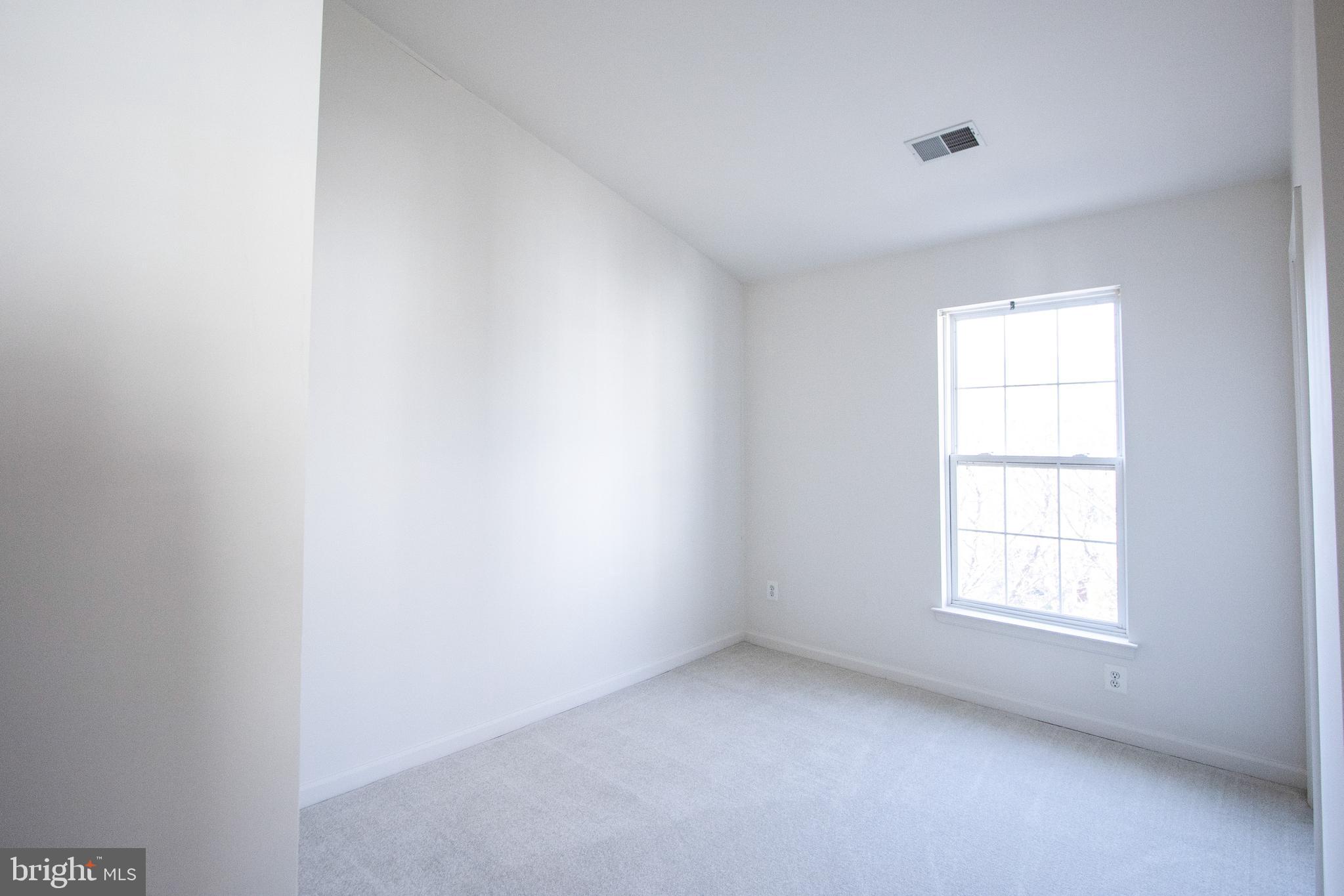 6401 Lureta Ann Lane Springfield, VA 22150 - Photo 20 of 28