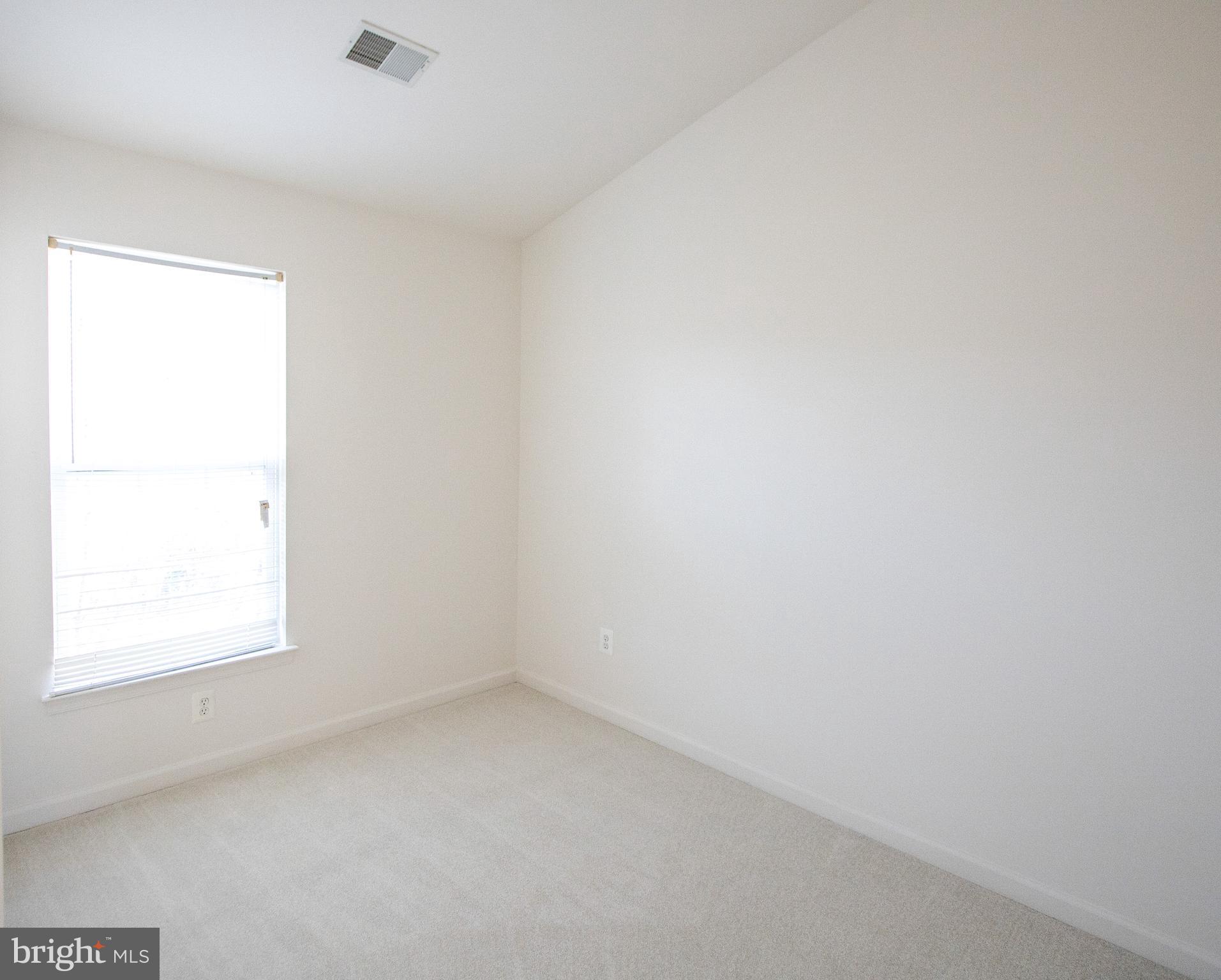 6401 Lureta Ann Lane Springfield, VA 22150 - Photo 21 of 28