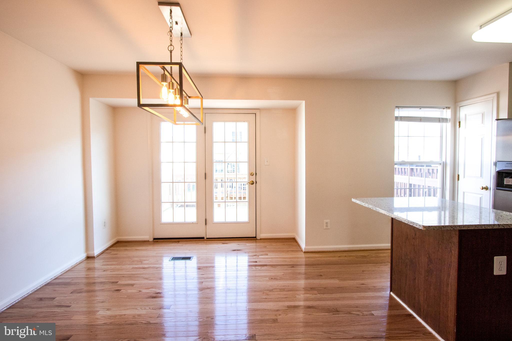 6401 Lureta Ann Lane Springfield, VA 22150 - Photo 9 of 28