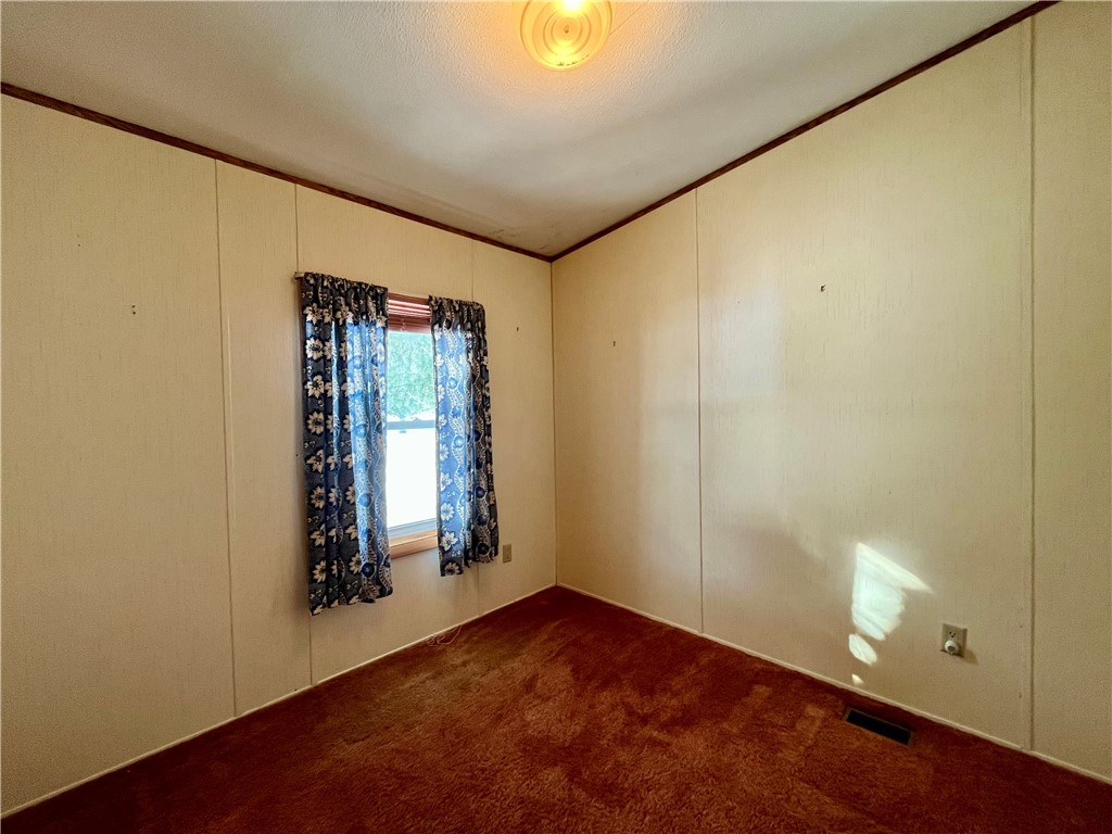 9207 Wayne Center Road Rose, NY 14489 - Photo 22 of 24 1st floor bedroom