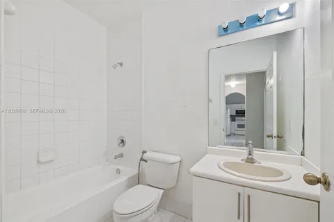 $199,900 | 1692 Southeast 29th Court, Unit 205, Homestead, FL 33035