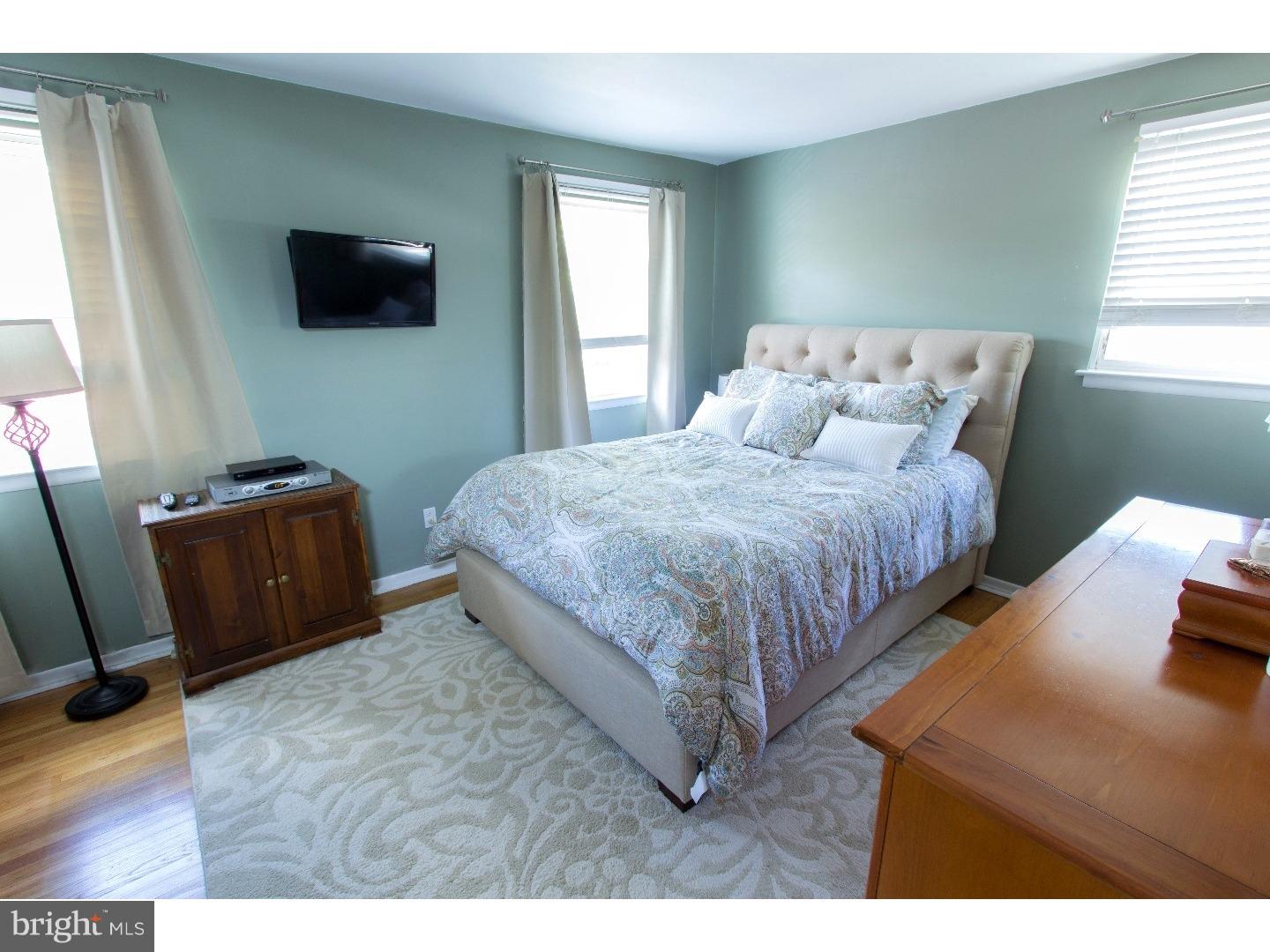 1485 Bluejay Road Roslyn, PA 19001 - Photo 11 of 17 Master Bedroom
