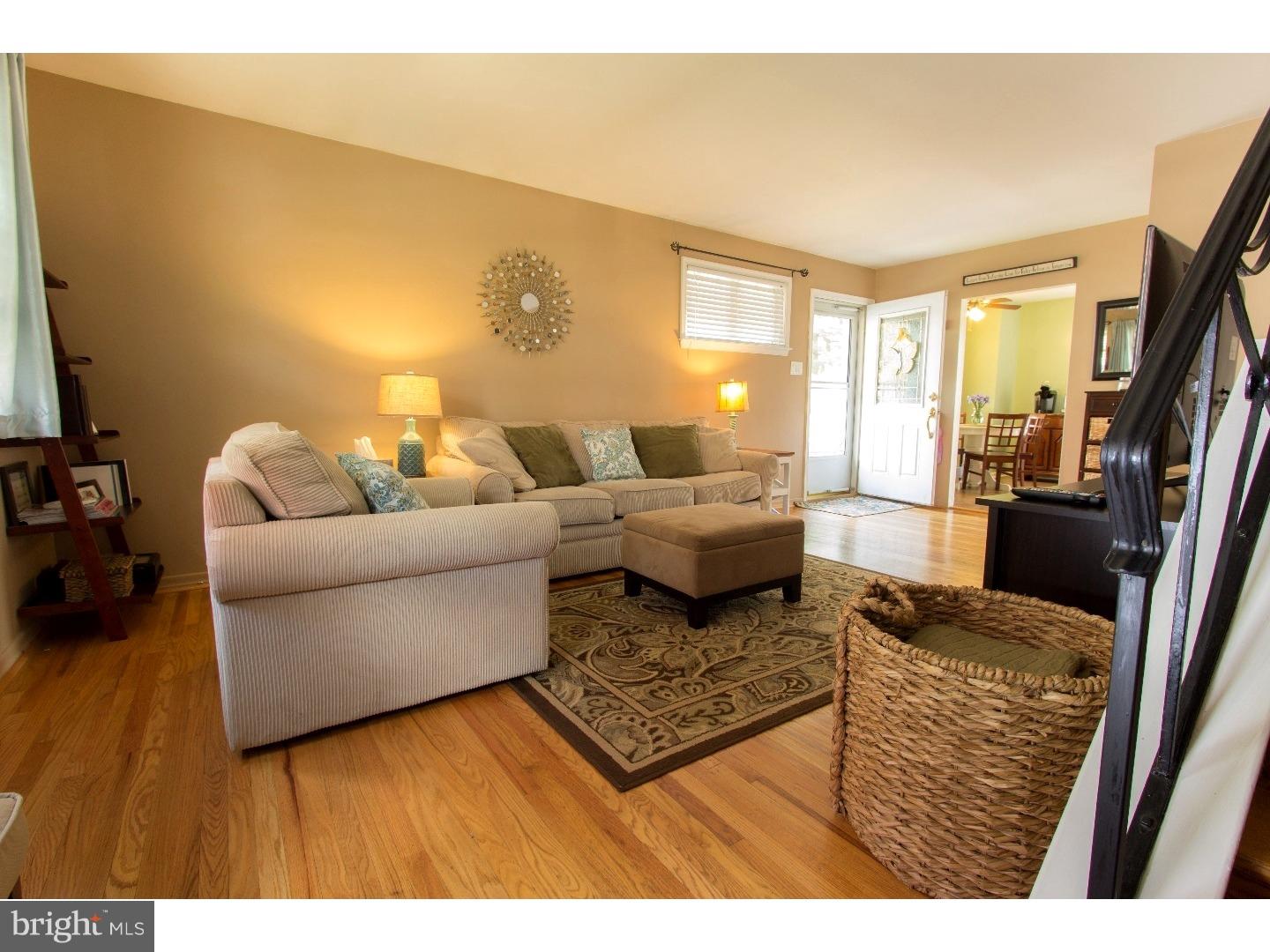 1485 Bluejay Road Roslyn, PA 19001 - Photo 6 of 17 Family Room