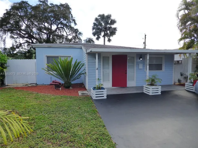$2,950 | 2148 Northeast 182nd Street, North Miami Beach, FL 33162