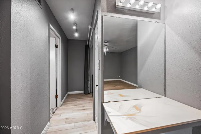 $2,250 | 5945 East Thomas Road, Scottsdale, AZ 85251