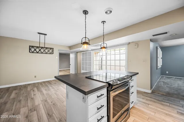 $2,250 | 5945 East Thomas Road, Scottsdale, AZ 85251