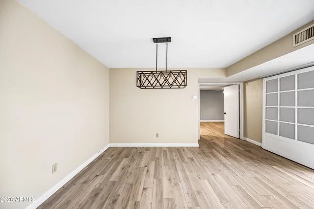 $2,250 | 5945 East Thomas Road, Scottsdale, AZ 85251