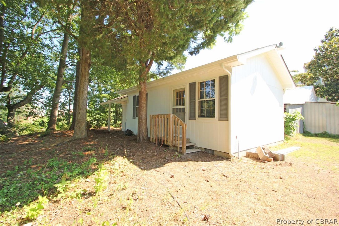 1621 Locust Grove Road Topping, VA 23169 - Photo 46 of 48 Waterfront Shed
