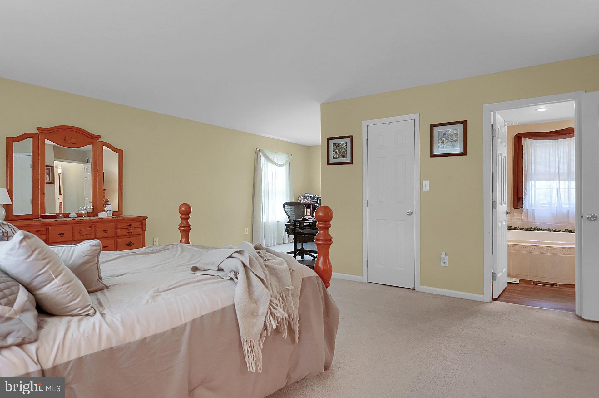 500 Augusta Drive West Sinking Spring, PA 19608 - Photo 22 of 32 Master br3