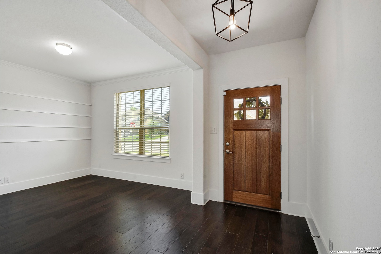 216 Kilmarnock Boerne, TX 78015 - Photo 14 of 35