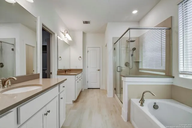 $499,000 | 216 Kilmarnock, Boerne, TX 78015