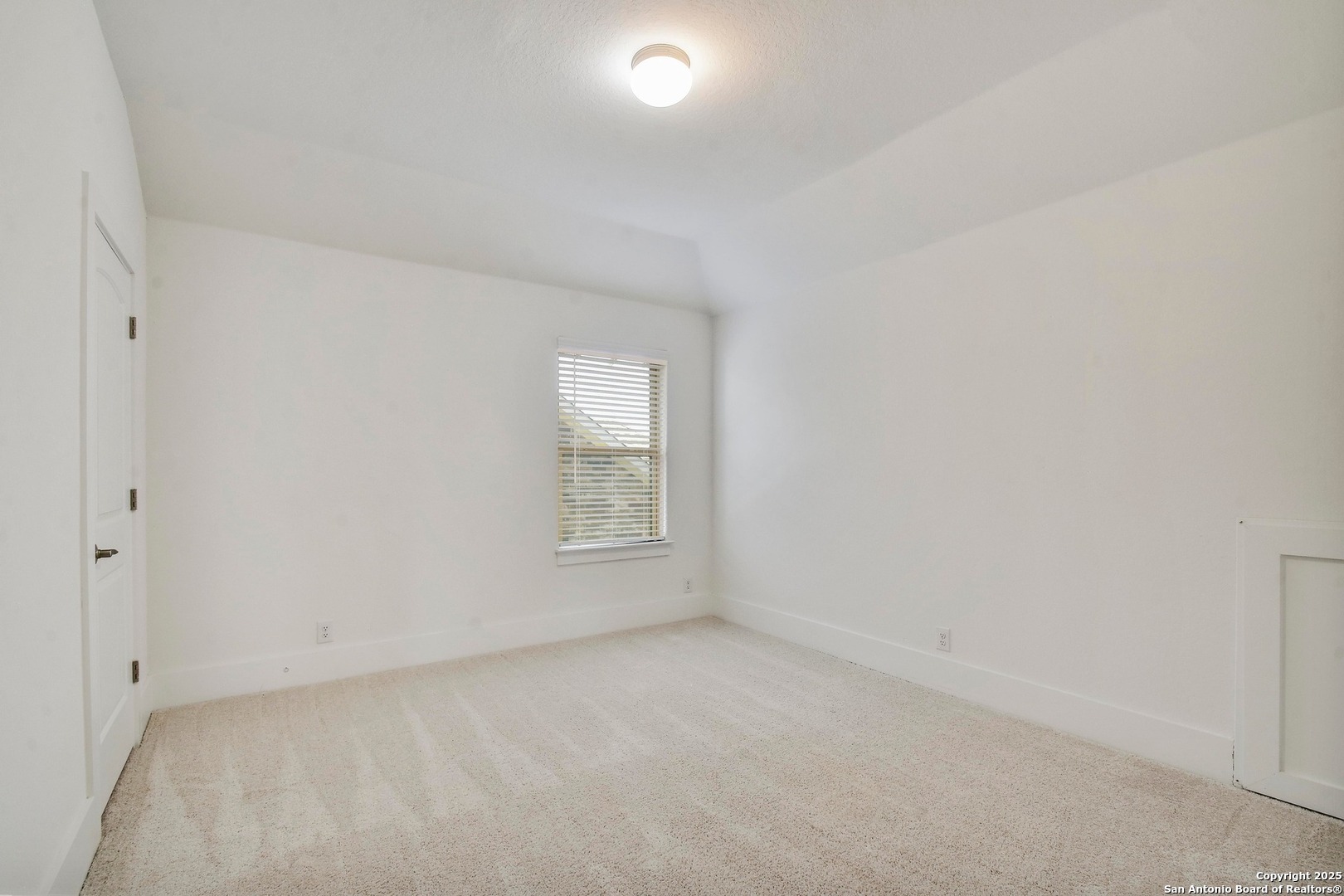 216 Kilmarnock Boerne, TX 78015 - Photo 31 of 35