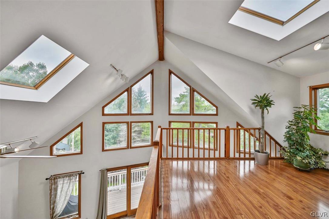 104 Elgin Way Bushkill, PA 18324 - Photo 26 of 50