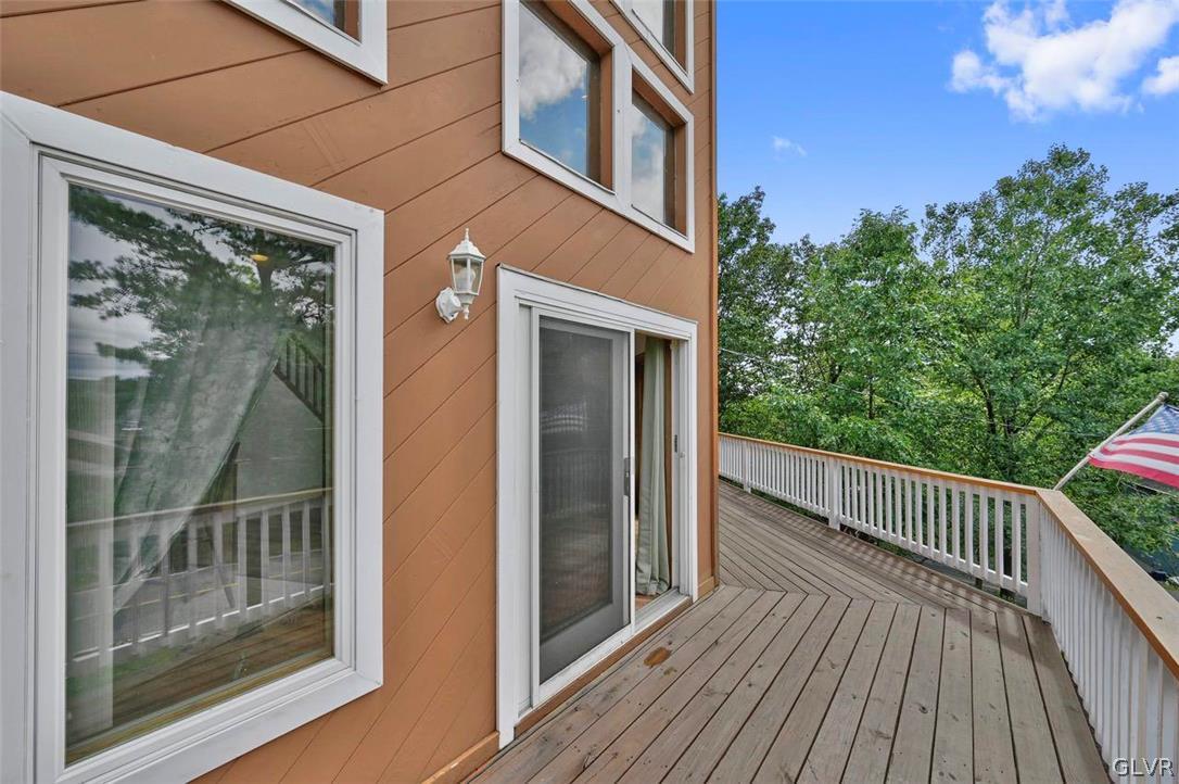 104 Elgin Way Bushkill, PA 18324 - Photo 44 of 50