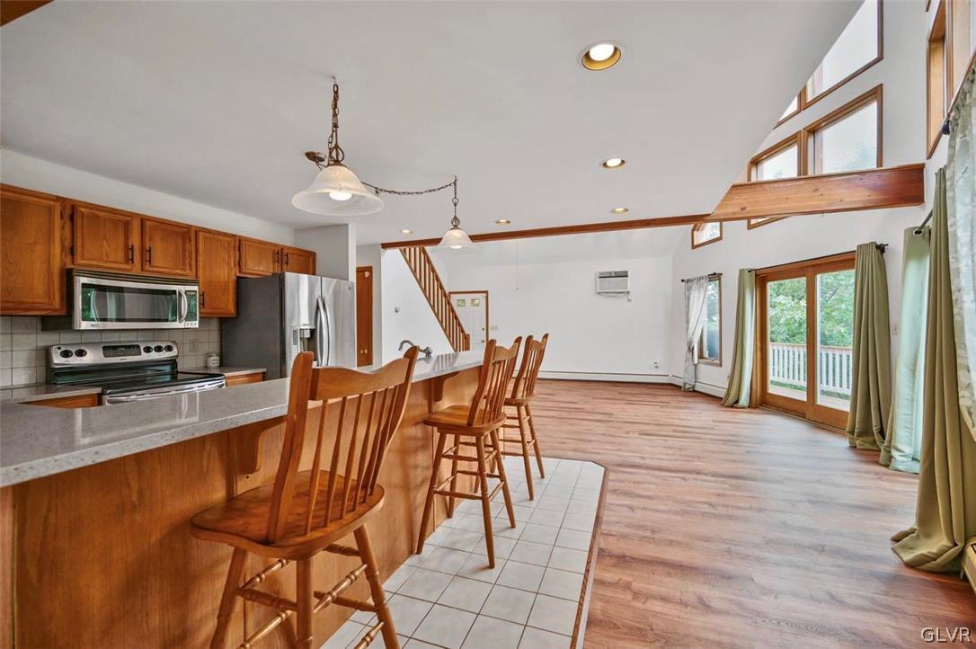 104 Elgin Way Bushkill, PA 18324 - Photo 8 of 50