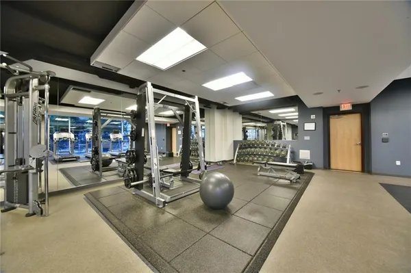 $2,750 | 400 West Peachtree Street Northwest, Unit 711, Atlanta, GA 30308