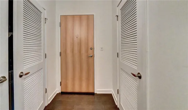$2,750 | 400 West Peachtree Street Northwest, Unit 711, Atlanta, GA 30308