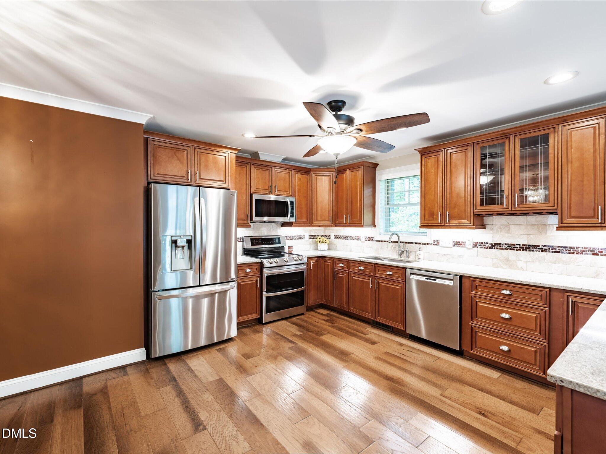 4532 Johnson Pond Road Apex, NC 27539 - Photo 15 of 50 15-Kitchen