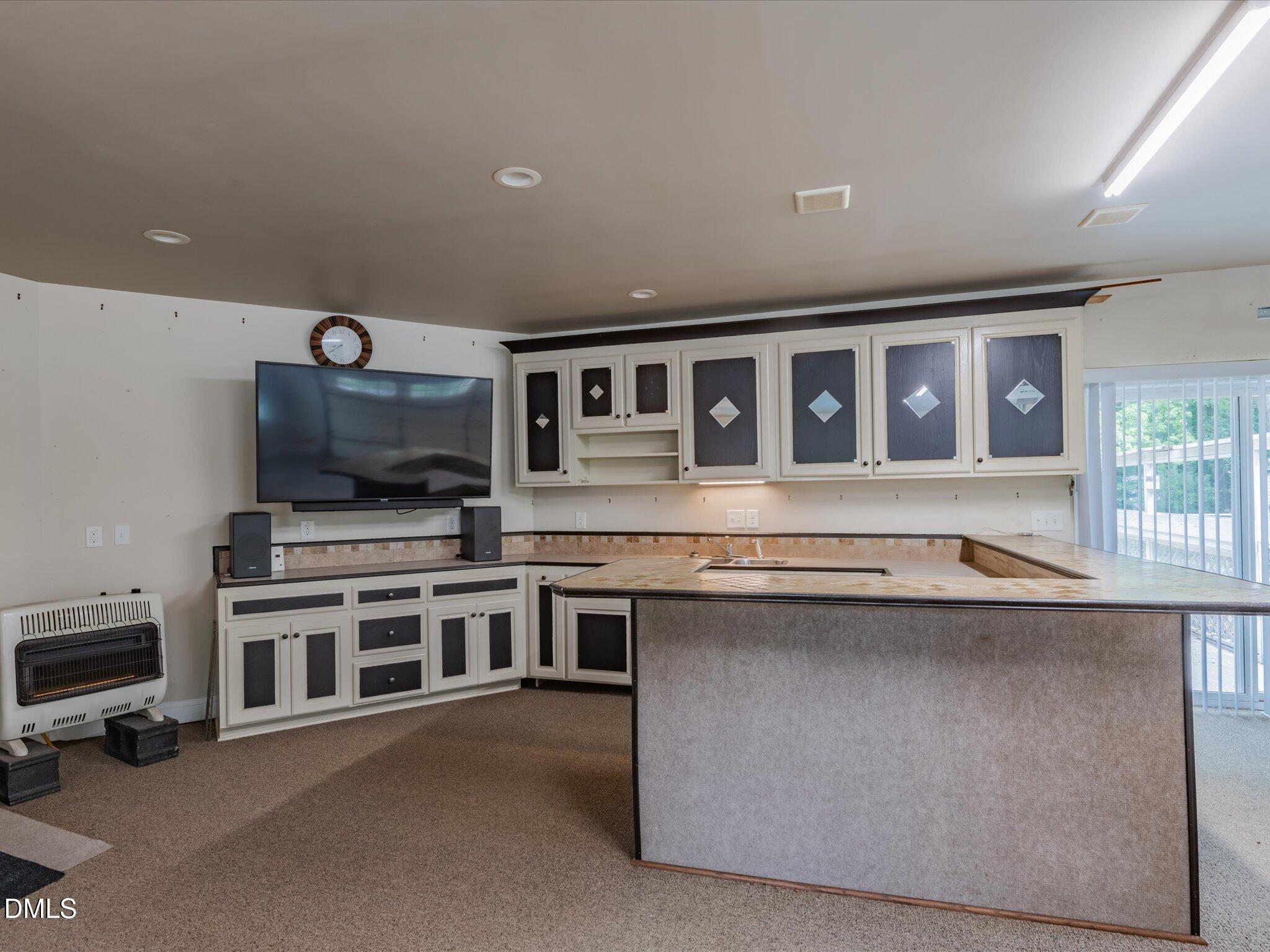 4532 Johnson Pond Road Apex, NC 27539 - Photo 39 of 50 39-Garage