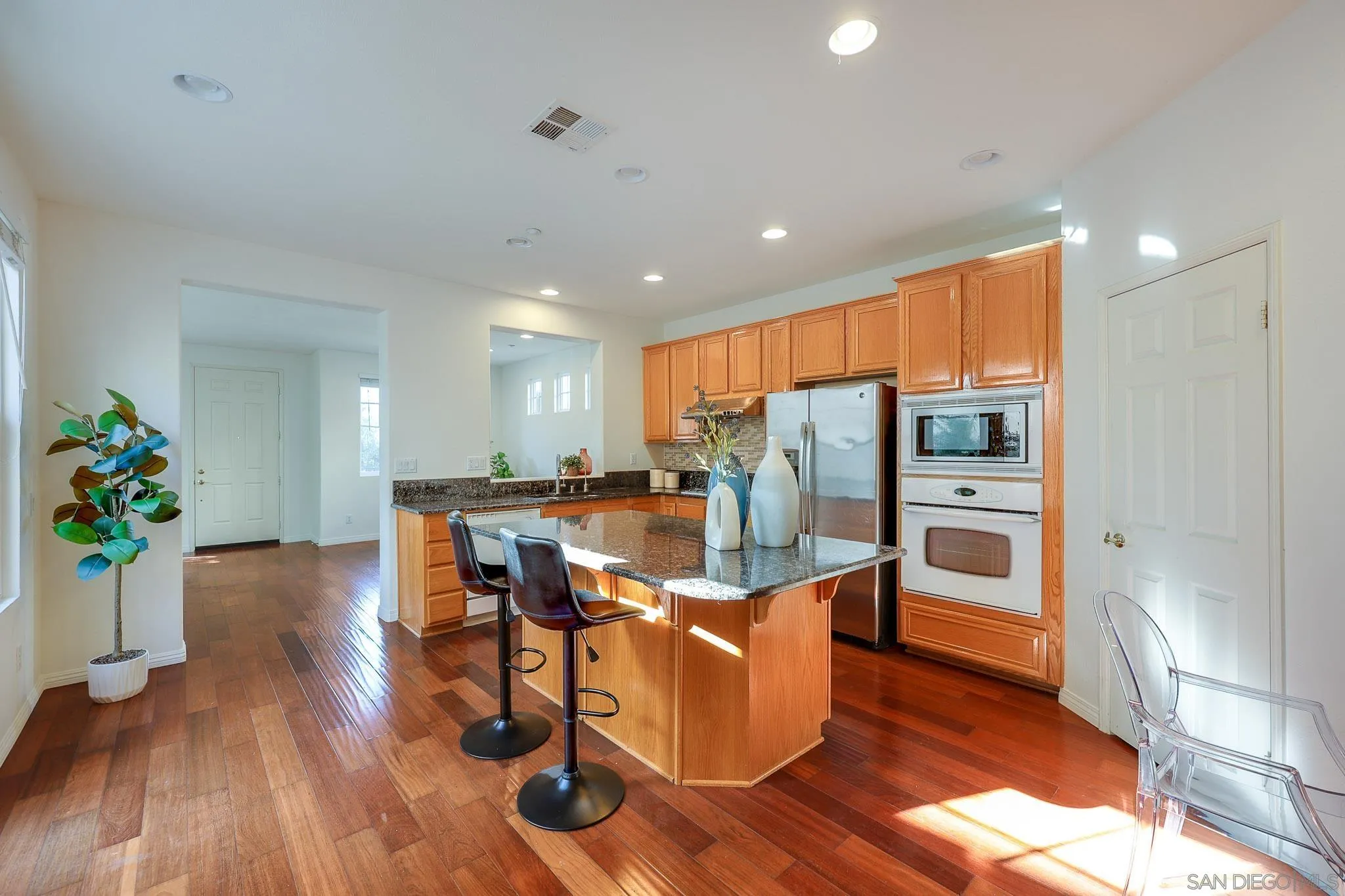 16639 Deer Ridge Road San Diego, CA 92127 - Photo 10 of 37