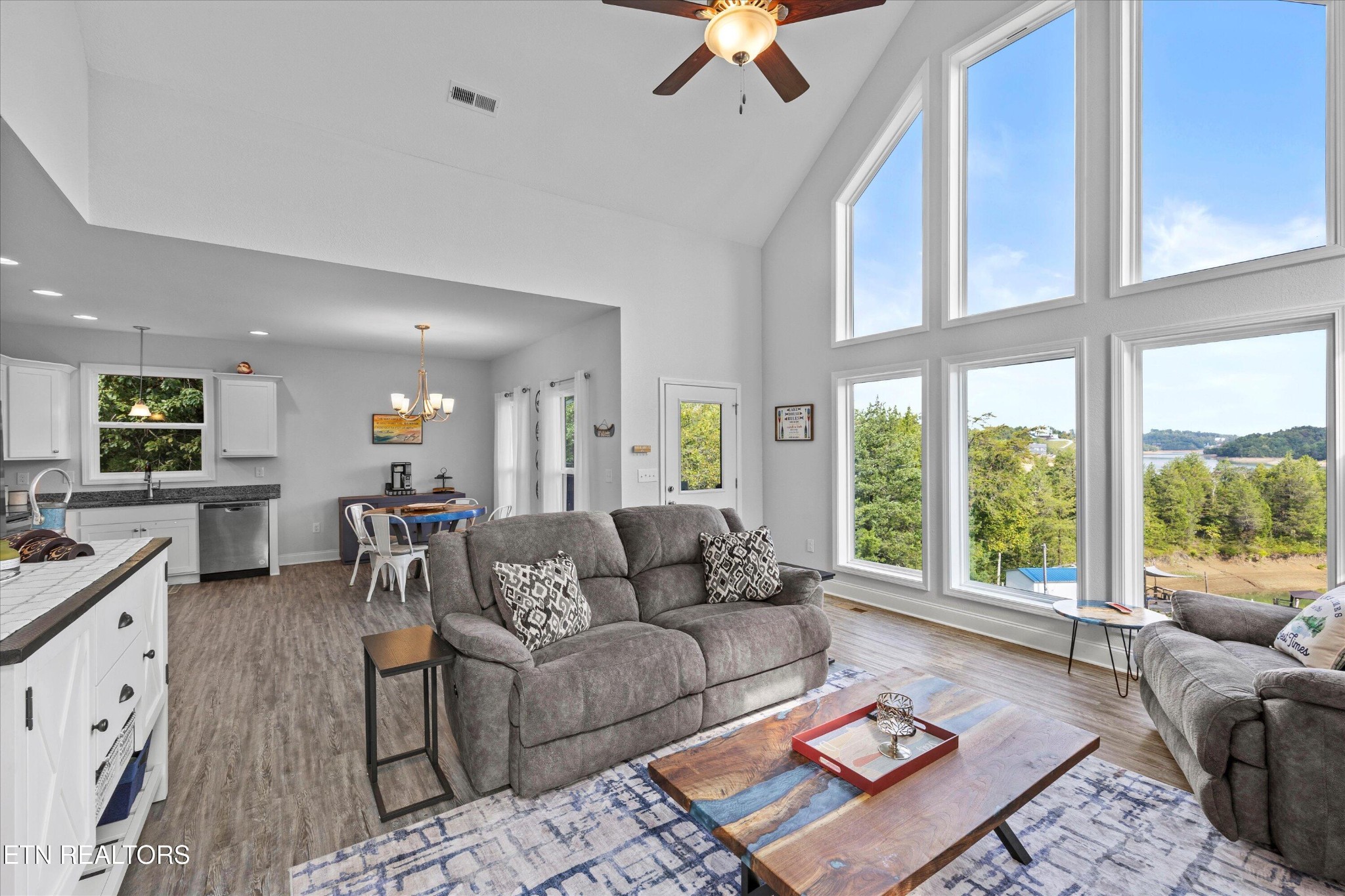 3494 Bohanan Top Road Sevierville, TN 37876 - Photo 6 of 49 Gallery Image 6