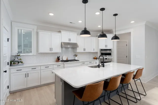 $869,000 | 3720 Mason Port Drive, Unit 60, Wilmington, NC 28409