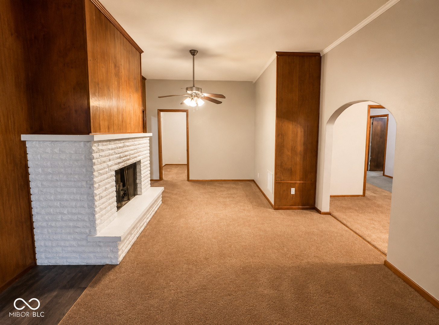718 Main Street Elwood, IN 46036 - Photo 5 of 24