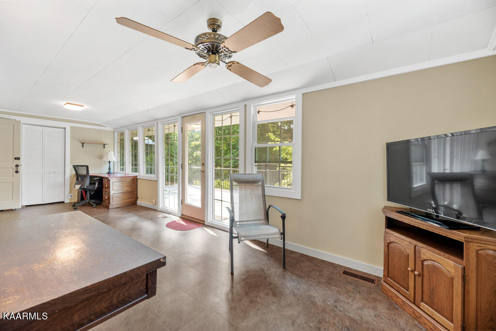 19 East Norris Road Norris, TN 37828 - Photo 22 of 56 IMG_6952