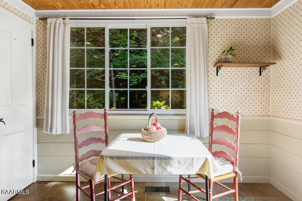 19 East Norris Road Norris, TN 37828 - Photo 10 of 56 IMG_6945