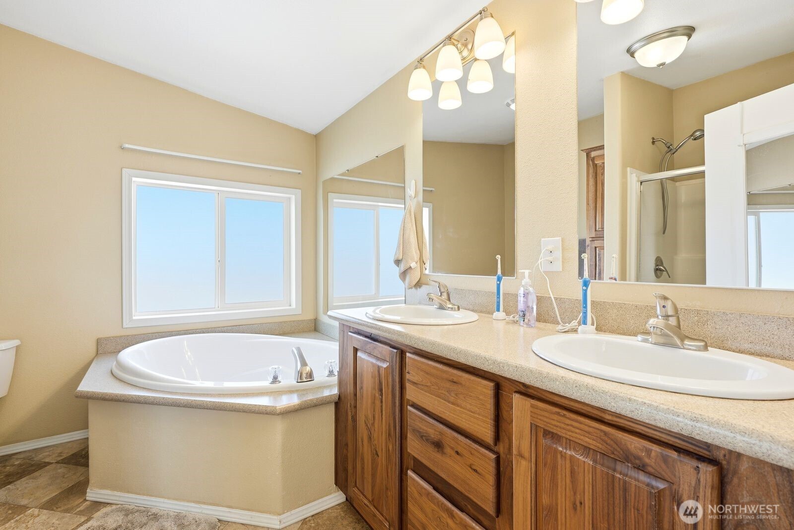 271 Paint Horse Road Yakima, WA 98901 - Photo 19 of 40