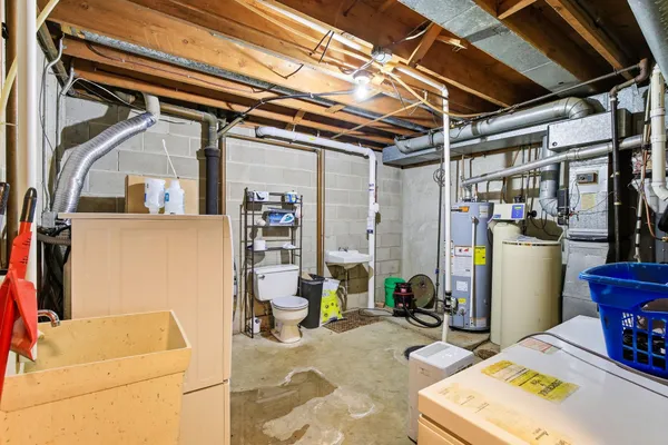 $339,900 | 1209 Westwood Drive, Faribault, MN 55021