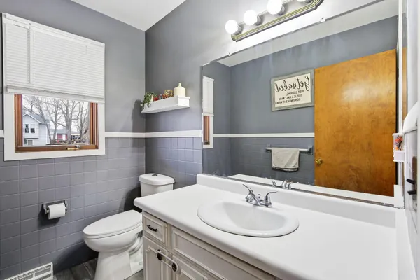 $339,900 | 1209 Westwood Drive, Faribault, MN 55021