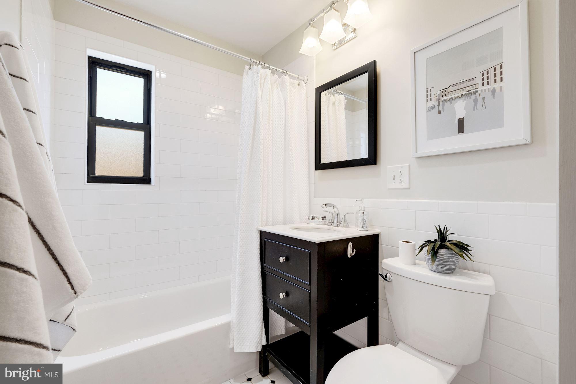 2610 Tunlaw Road Northwest, Unit 303 Washington, DC 20007 - Photo 19 of 19