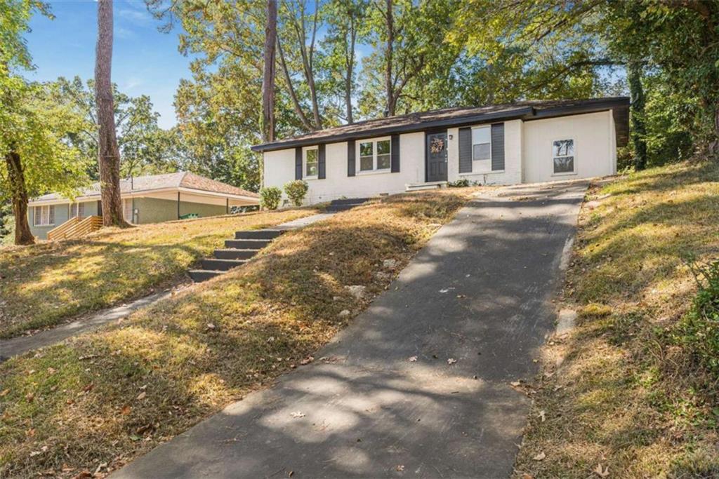 2905 Gresham Rd S East Atlanta, GA 30316 - Photo 3 of 28