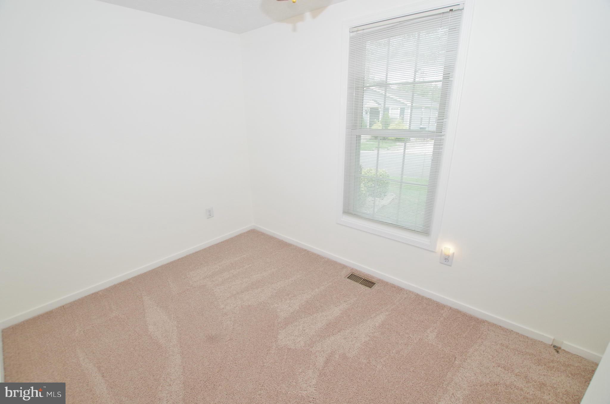 7312 Torran Rocks Way Gaithersburg, MD 20879 - Photo 13 of 30 Bedroom with Ceiling Fan