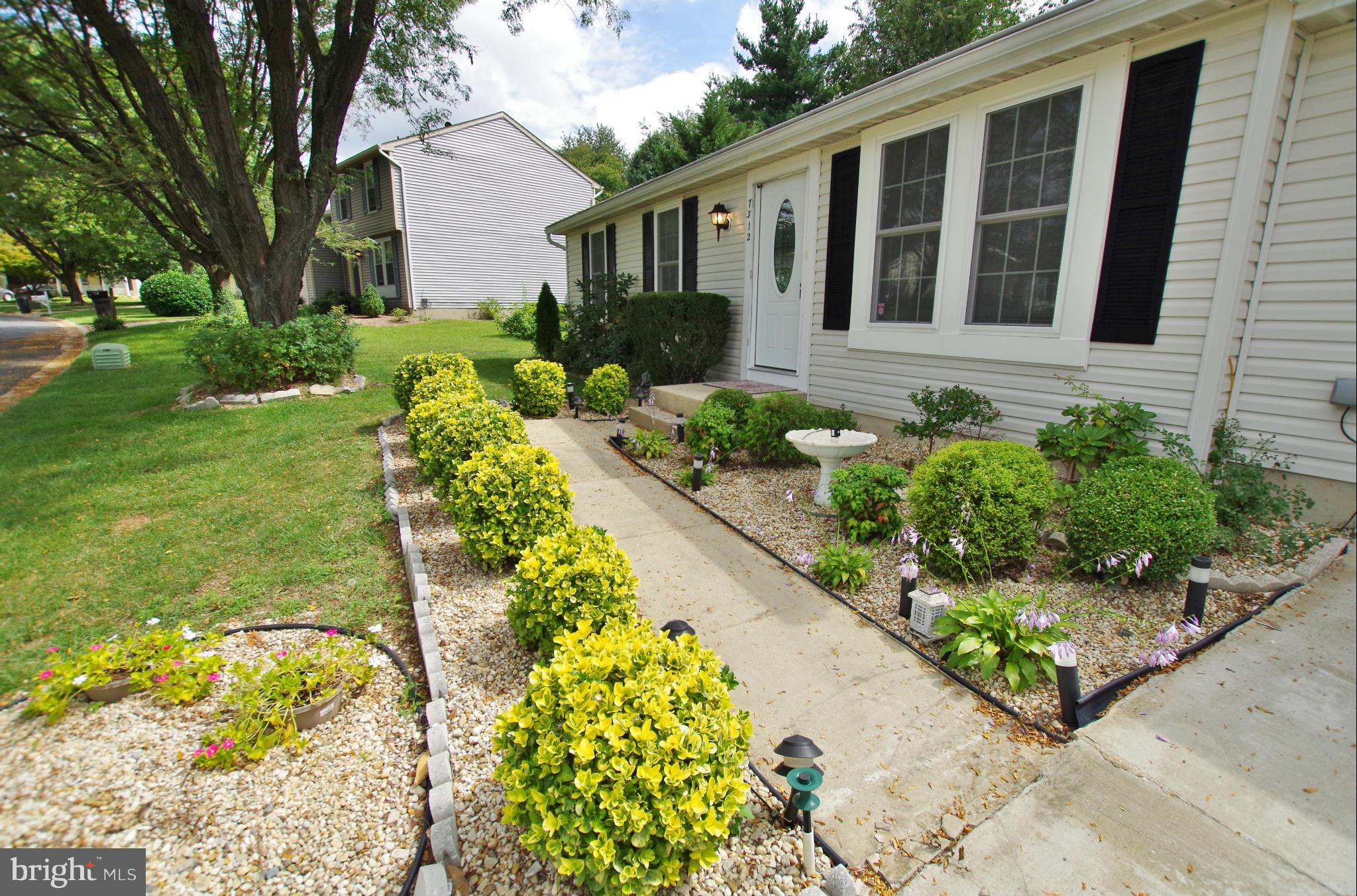 7312 Torran Rocks Way Gaithersburg, MD 20879 - Photo 3 of 30 Walkway to Front Door