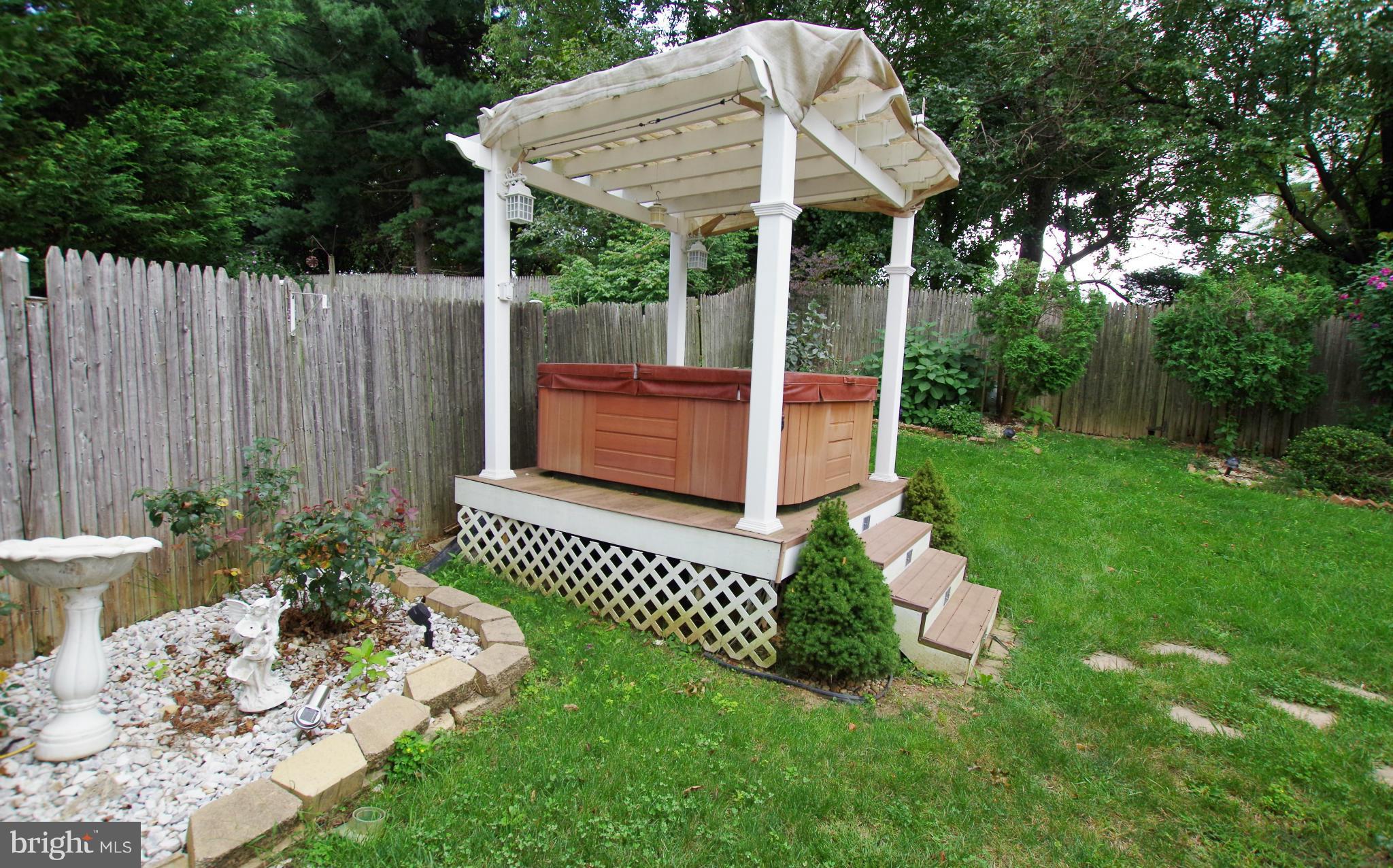 7312 Torran Rocks Way Gaithersburg, MD 20879 - Photo 29 of 30 Pergola with Private Hot Tub