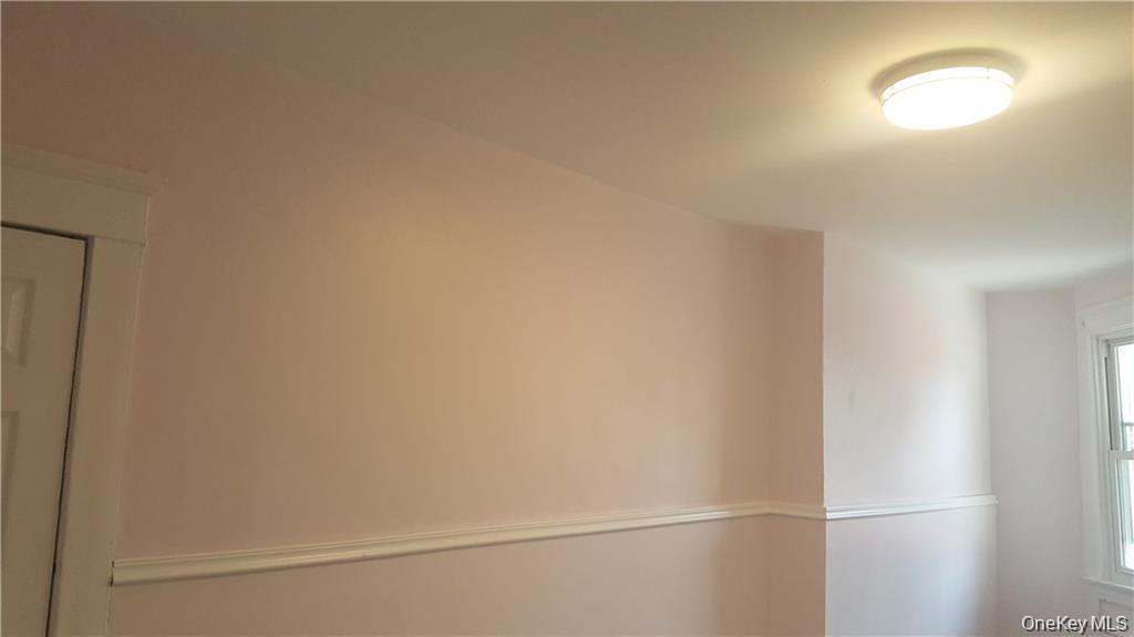 14 Horton Avenue New Rochelle, NY 10801 - Photo 25 of 29 close up of a white marble wall