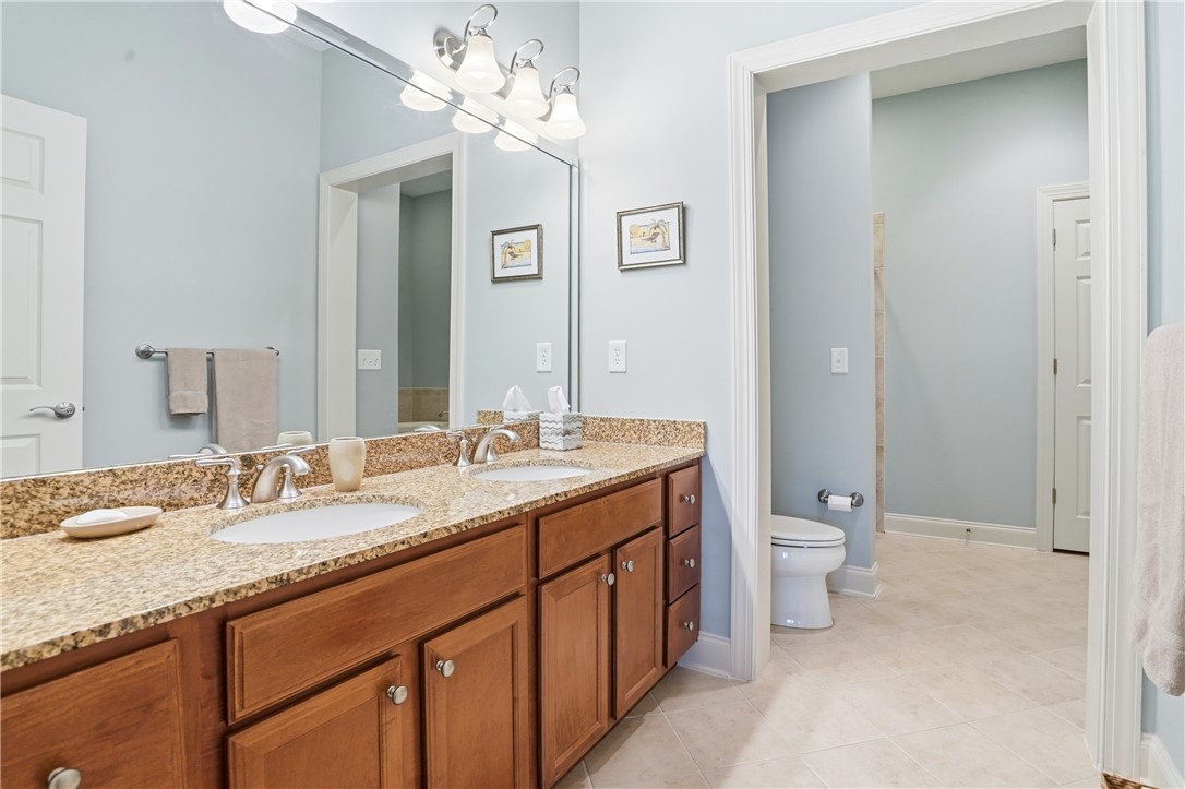 1207 Grand View Dr Street St. Simons Island, GA 31522 - Photo 21 of 31 Double Vanities