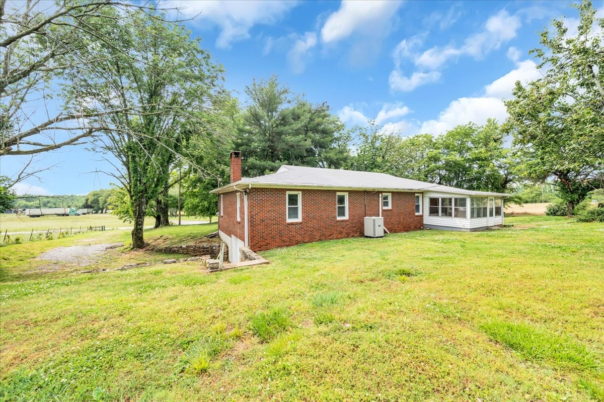 30 J D Ring Road Hillsboro, TN 37342 - Photo 26 of 39