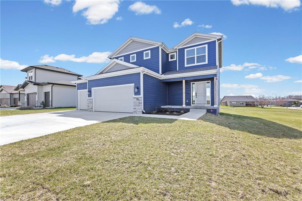 18593 West 193rd St Spring Hill Spring Hill, KS 66083 - Photo 3 of 50