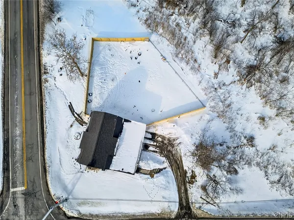 $299,900 | 3360 Slate Hill Road, Marcellus, NY 13108