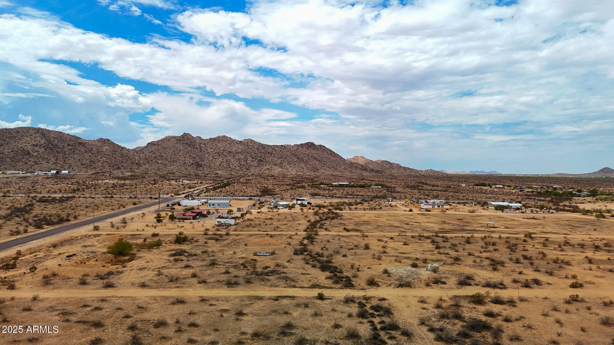 55610 West McDavid Road Maricopa, AZ 85139 - Photo 19 of 25 dji_fly_20250902_125620_0565_17569155635