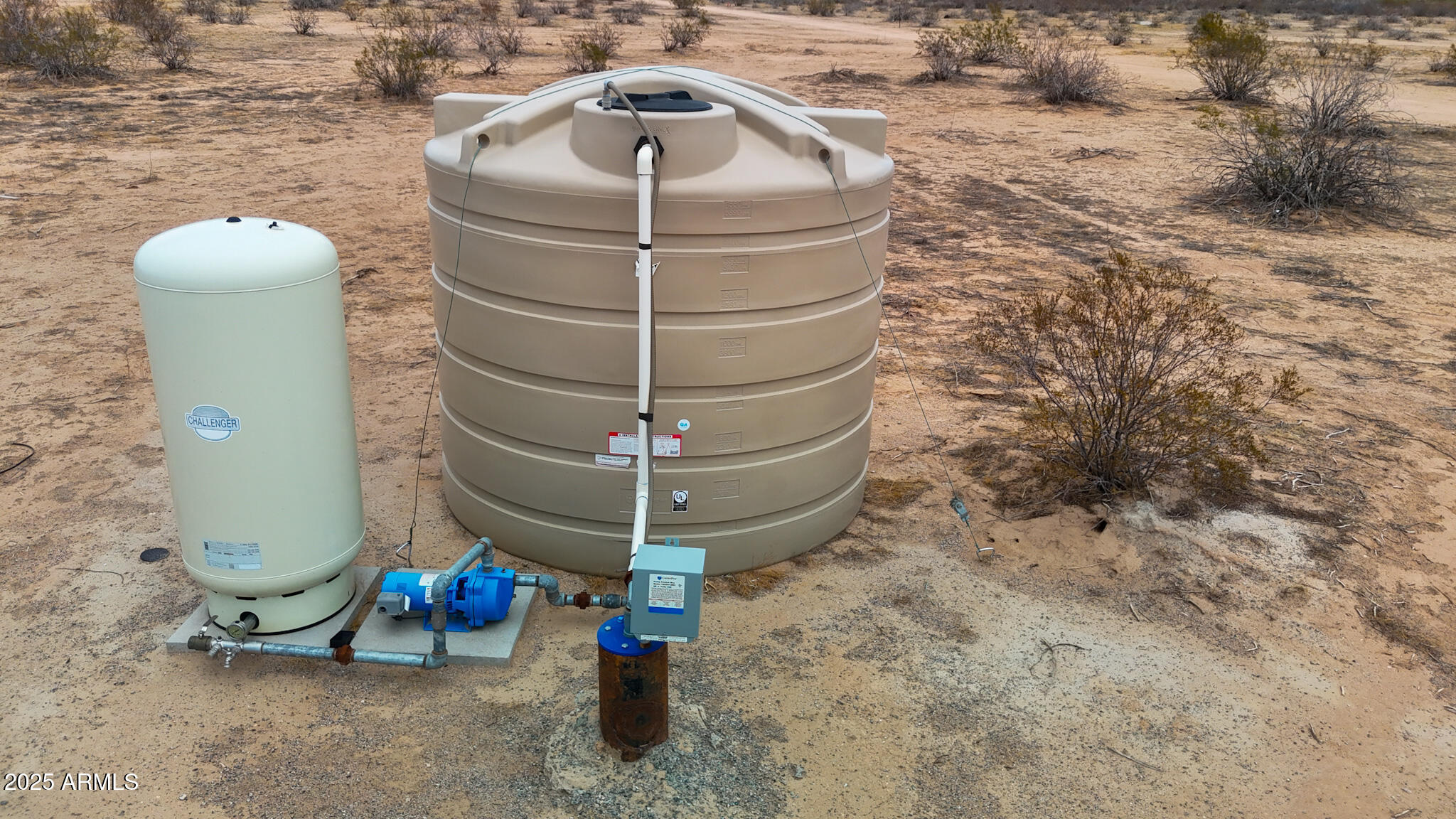 55610 West McDavid Road Maricopa, AZ 85139 - Photo 8 of 25 dji_fly_20250902_125828_0574_17569155613