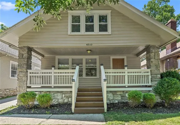 $349,950 | 4510 Pennsylvania Avenue, Kansas City, MO 64111