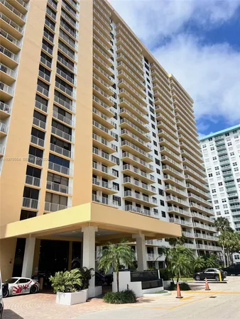 $3,000 | 290 174th Street, Unit 1611, Sunny Isles Beach, FL 33160