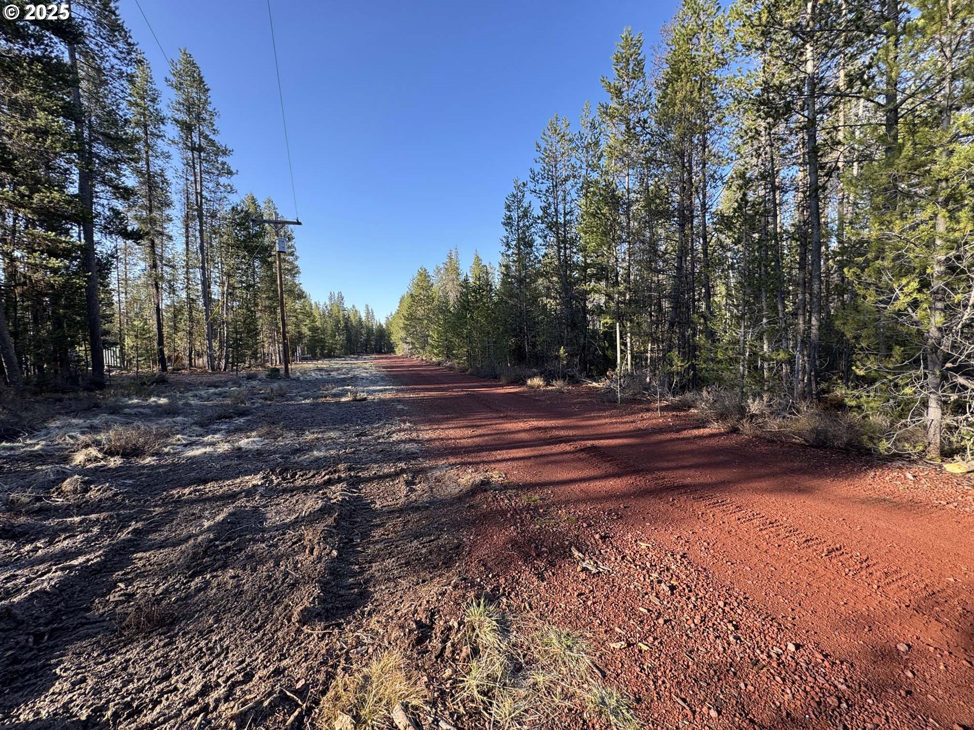Artesian Drive, Unit TL 8 Chiloquin, OR 97624 - Photo 9 of 23 a view of backyard with green space