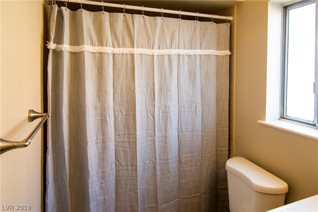 1816 Nuevo Road Henderson, NV 89014 - Photo 21 of 34 Gallery Image 21